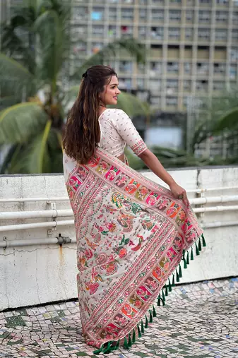 White woven pashmina silk blend saree with blouse piece