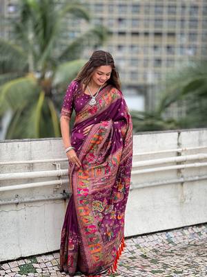 Purple woven pashmina silk women's saree with blouse piece 2