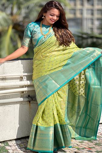 Green kanchipuram tissue silk saree with unstitched blouse piece
