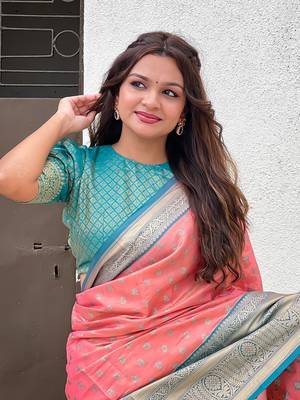 Peach kanchipuram tissue silk saree with unstitched blouse piece 4