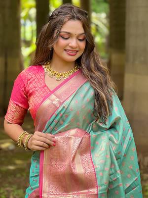Blue kanchipuram tissue silk saree with unstitched blouse piece 3