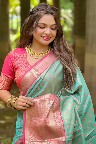 Blue kanchipuram tissue silk saree with unstitched blouse piece