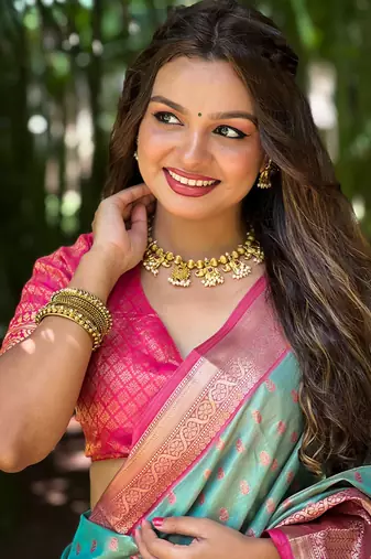 Blue kanchipuram tissue silk saree with unstitched blouse piece