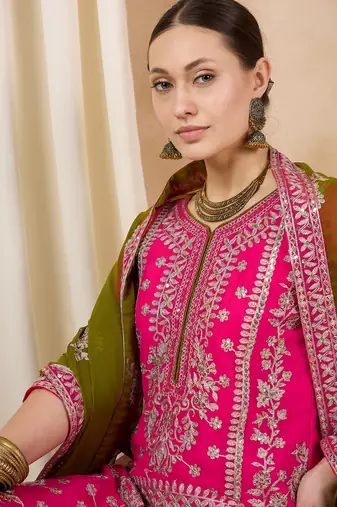 Rajgranth women's faux georgette fabric zari embroidery kurtaset with dupatta