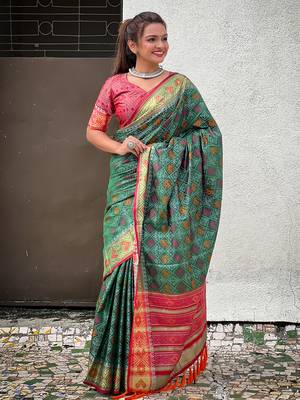 Green patola silk saree with unstitched blouse piece 1