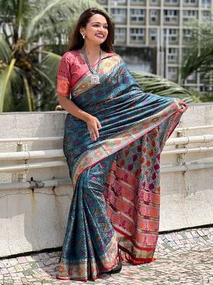 Teal patola silk saree with unstitched blouse piece 3
