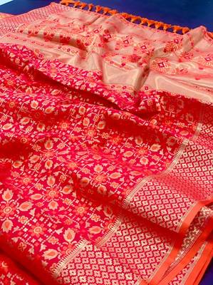 Red pure patola silk saree and unstitched blouse piece 3