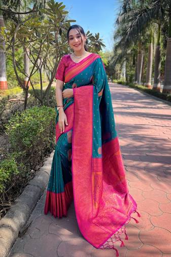 Teal zari woven soft silk women's saree with blouse piece