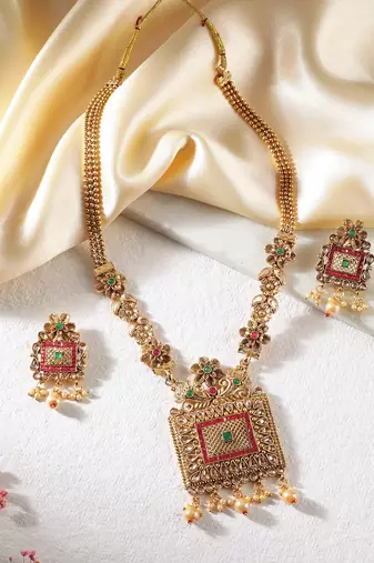 Matte gold plated multi color kempu kundan gemstone-studded necklace jewelry set