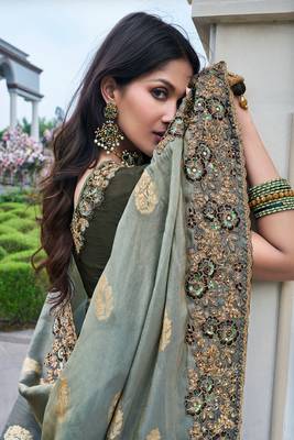 Grey & mehendi pure tissue silk heavy thread embroidery work on border with zari weaving saree with blouse 3