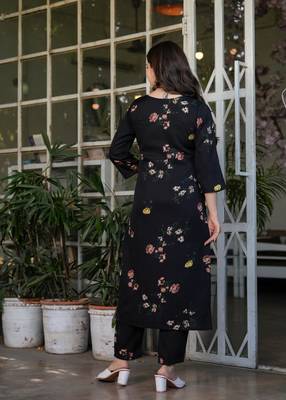 Silk Blend Printed work Straight cut Kurta Pant and Dupatta Set 2