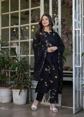 Silk Blend Printed work Straight cut Kurta Pant and Dupatta Set 3