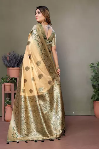 Green Flowy Viscose Silk Saree
