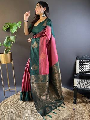 Pink soft silk saree with unstitched blouse piece 2