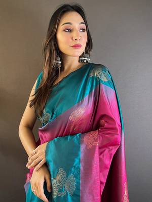Pink soft silk saree with unstitched blouse piece 3