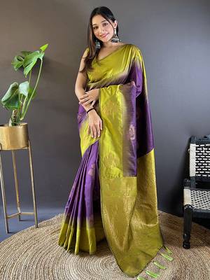 Purple soft silk saree with unstitched blouse piece 1