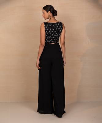 Black top and wrap pants 3