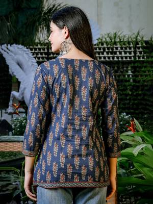  blue cotton floral block print regular top 3
