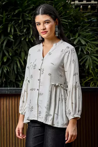  green and white cotton linen flare shirt style top