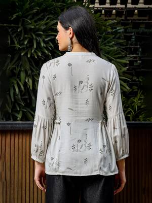  green and white cotton linen flare shirt style top 3