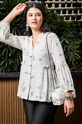  green and white cotton linen flare shirt style top