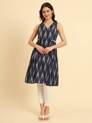  ikat cotton blue workwear kurta with lace detailing 1
