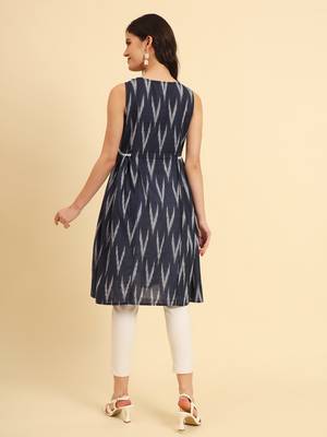  ikat cotton blue workwear kurta with lace detailing 3