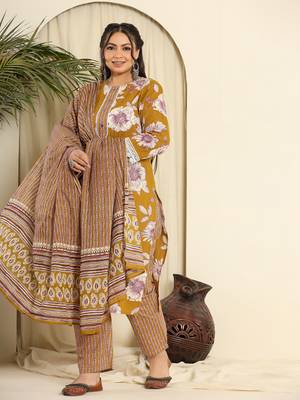  mustard pure cotton kurta dupatta pant set with handwork 2