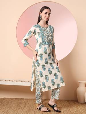  cream pure cotton block print,sequins work kurta set with pant & dupatta 5