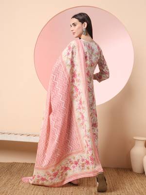  cream and peach pure cotton yuck design kurta dupatta set with pants 3
