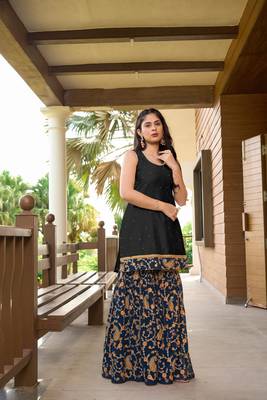 Black resham embroidery cotton silk straight cut  kurta & sharara set 4