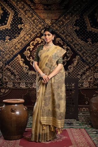 Light brown soft cotton jamdani saree & blouse set