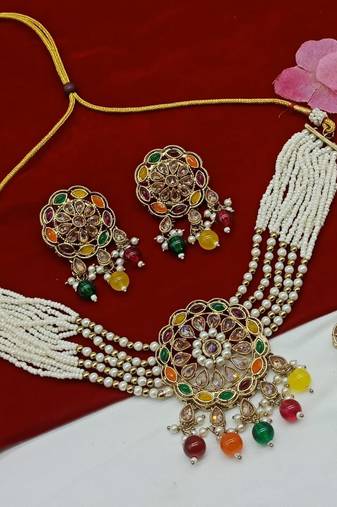 Traditional pearl choker set with kundan medallion gold-plated multicolor wedding jewelry maang tikka bridal collection