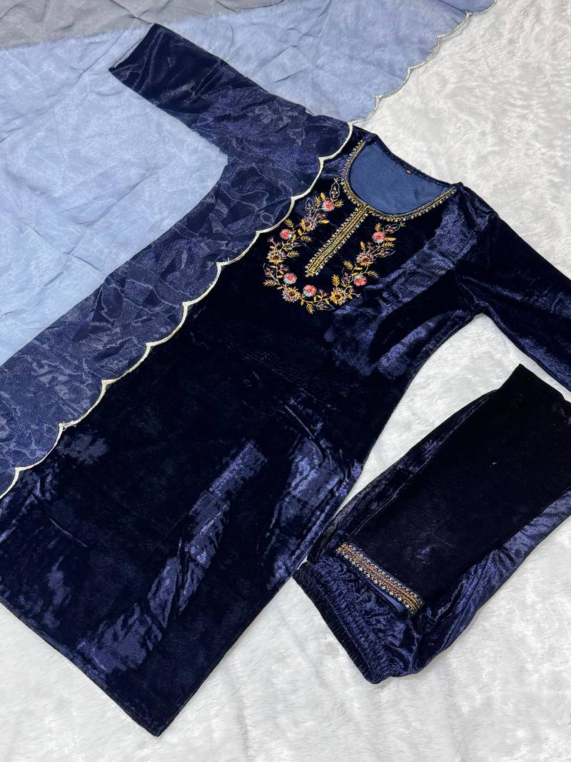 Blue velvet kurti with pant and dupatta for women