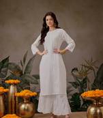 hand embroidered white cotton lucknowi chikankari straight kurta 