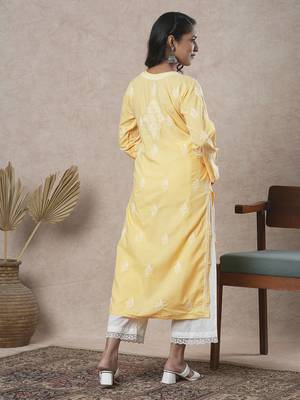 hand embroidered yellow cotton lucknowi chikankari straight kurta  2