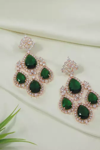 Stylish latest fashion rose gold plated cubic zirconia american diamoand stud earrings for women 