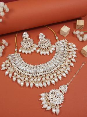 I jewels gold plated traditional kundan & pearl drop choker necklace jewellery set 1