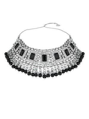 I jewels silver plated traditional kundan & pearl bridal choker necklace jewellery set  3