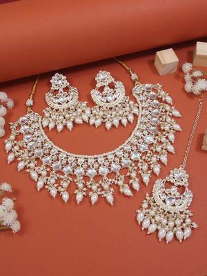 I jewels gold plated traditional kundan & pearl choker necklace jewellery set  1