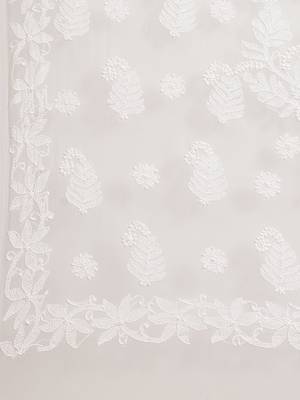 hand embroidered white georgette lucknow chikan saree with blouse   4