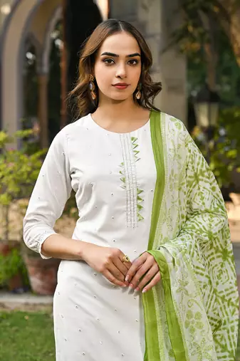women green rayon blend solid embroidered straight kurta trouser with dupatta