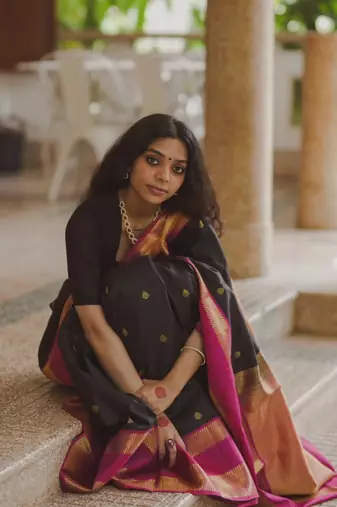 silk blend saree with blouse
