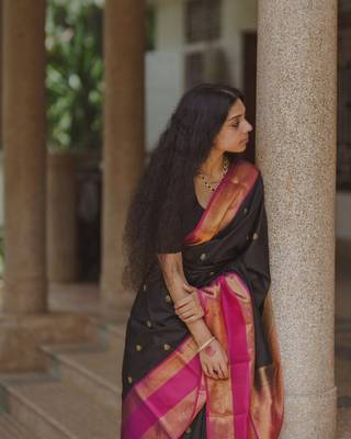 silk blend saree with blouse 4