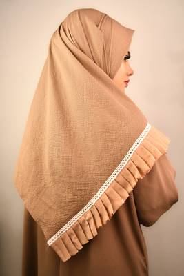 Beige premium luxury wedding bridal hijab 2