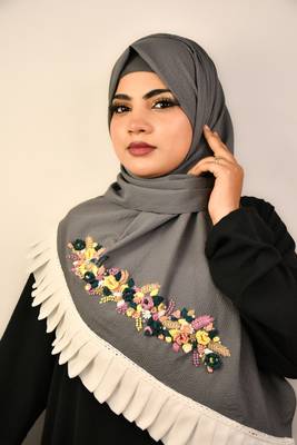 Grey premium luxury wedding bridal hijab 2