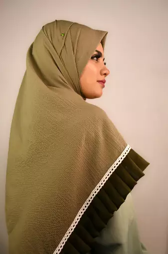 Green premium luxury wedding bridal hijab