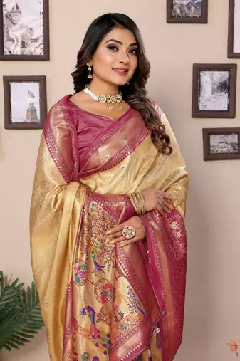 Cream Banarasi style classic tissue silk Bland contust border saree with Blouse