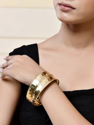 Gold-plated cuff bracelet 1