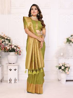 Mahendi Tanya sudarshan banarasi style silk bland zari weaving border Saree with Blouse 3